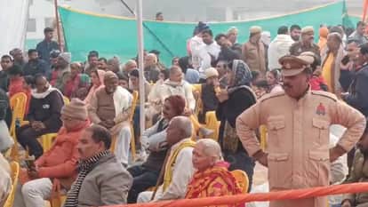 UP: CM Yogi Adityanath reaches Ayodhya to pay his last respects to Dr. Ramvilas Das Vedanti; a large crowd of