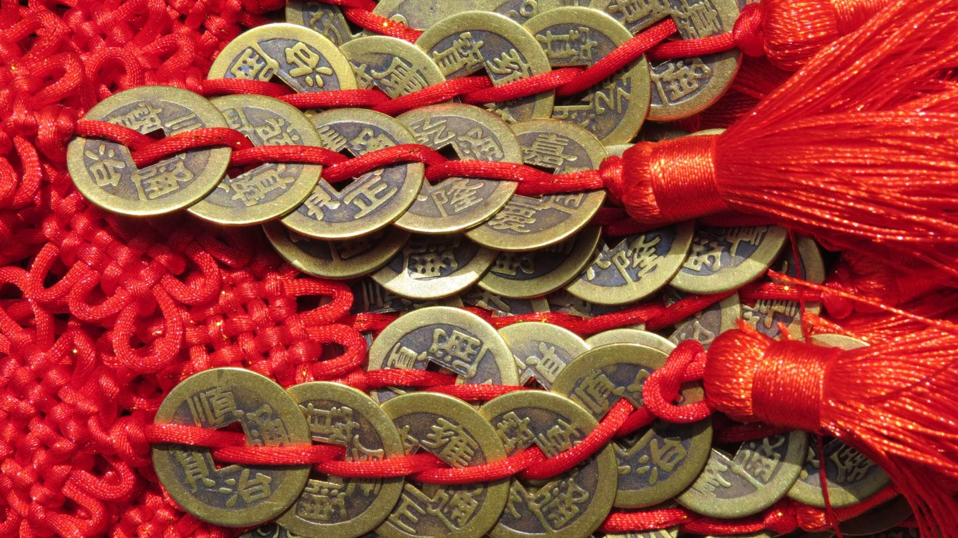 Feng Shui Tips for Lucky Coins Keep them in this place at home and enjoy success in everything