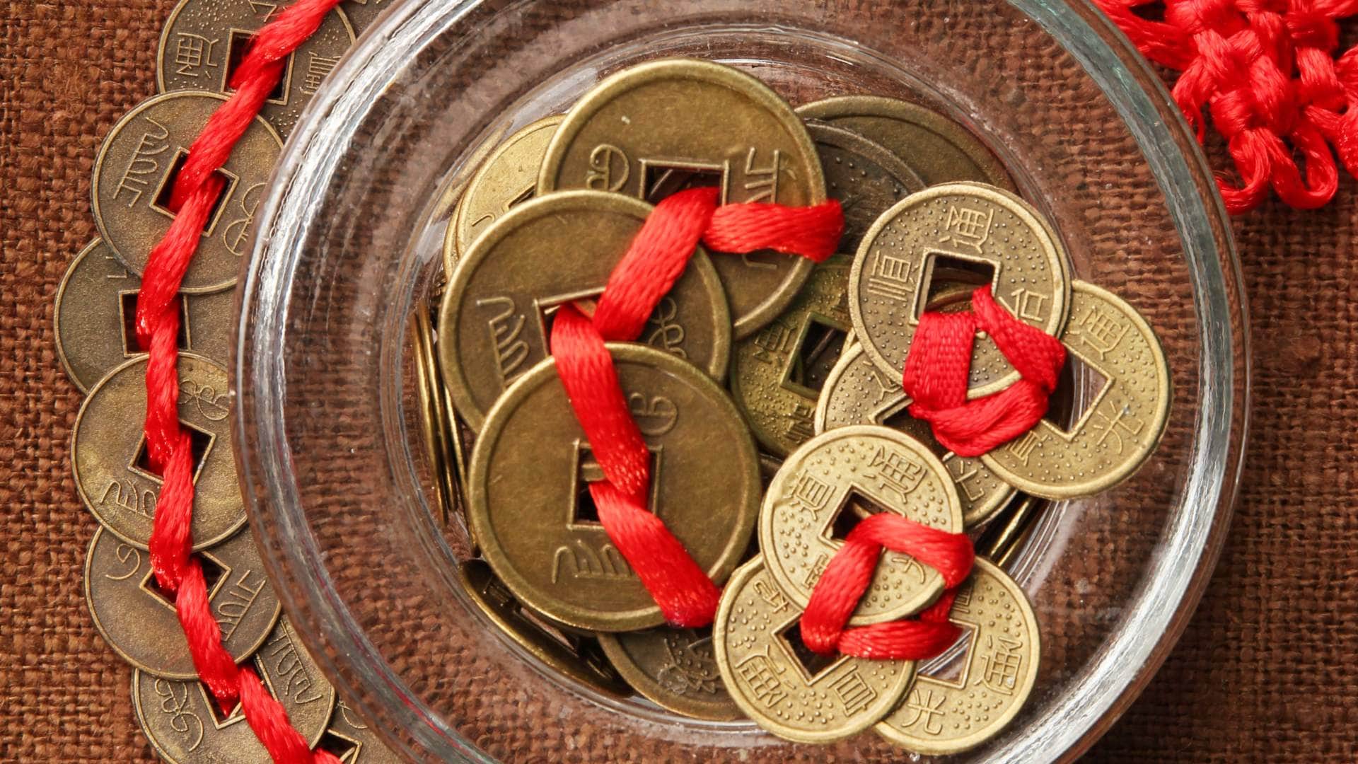 Feng Shui Tips for Lucky Coins Keep them in this place at home and enjoy success in everything