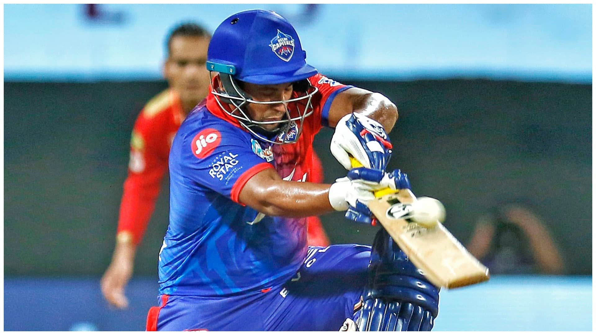 IPL 2026 Mini-Auction: CSK Could Gain From Sarfaraz Khan’s Form, While Jamie Smith Emerges as England’s Dhoni