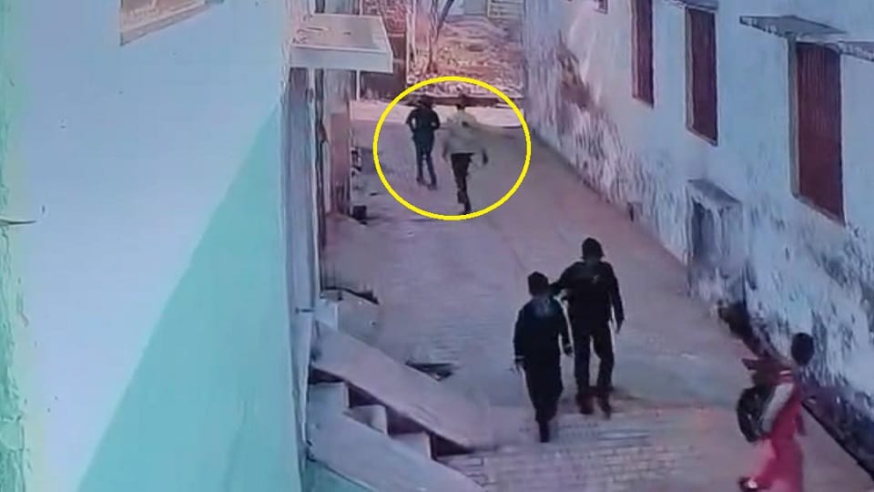 accused fled after molesting the teenager