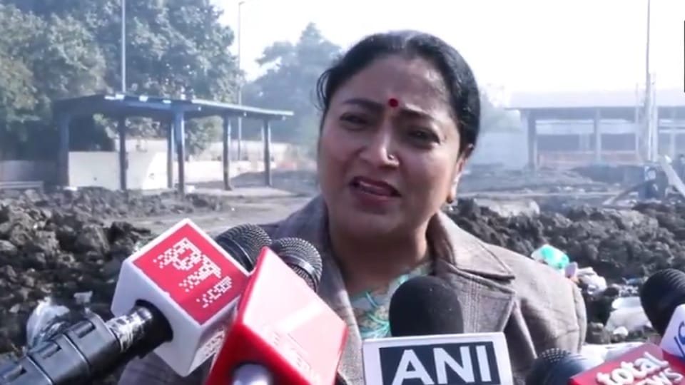 Delhi Chief Minister Rekha Gupta visited the Barapullah drain