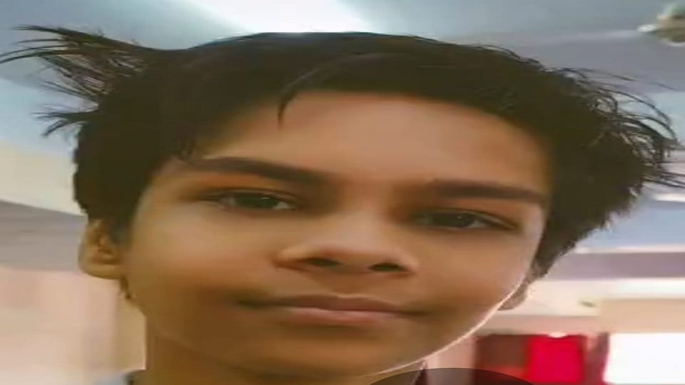Kanpur: A 14-year-old student jumped from the ninth floor after being scolded for not doing his homework, died