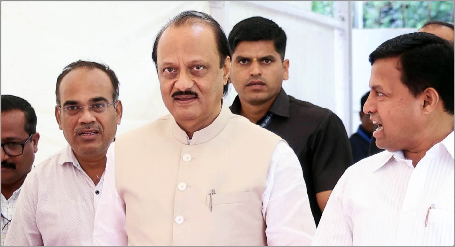 Maharashtra Baramati Private VSR aircraft Crash Ajit Pawar Capt Sumit and others onboard lost life details