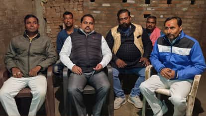 Dom Raja ultimatum to district administration and municipal corporation regarding encroachments in Varanasi