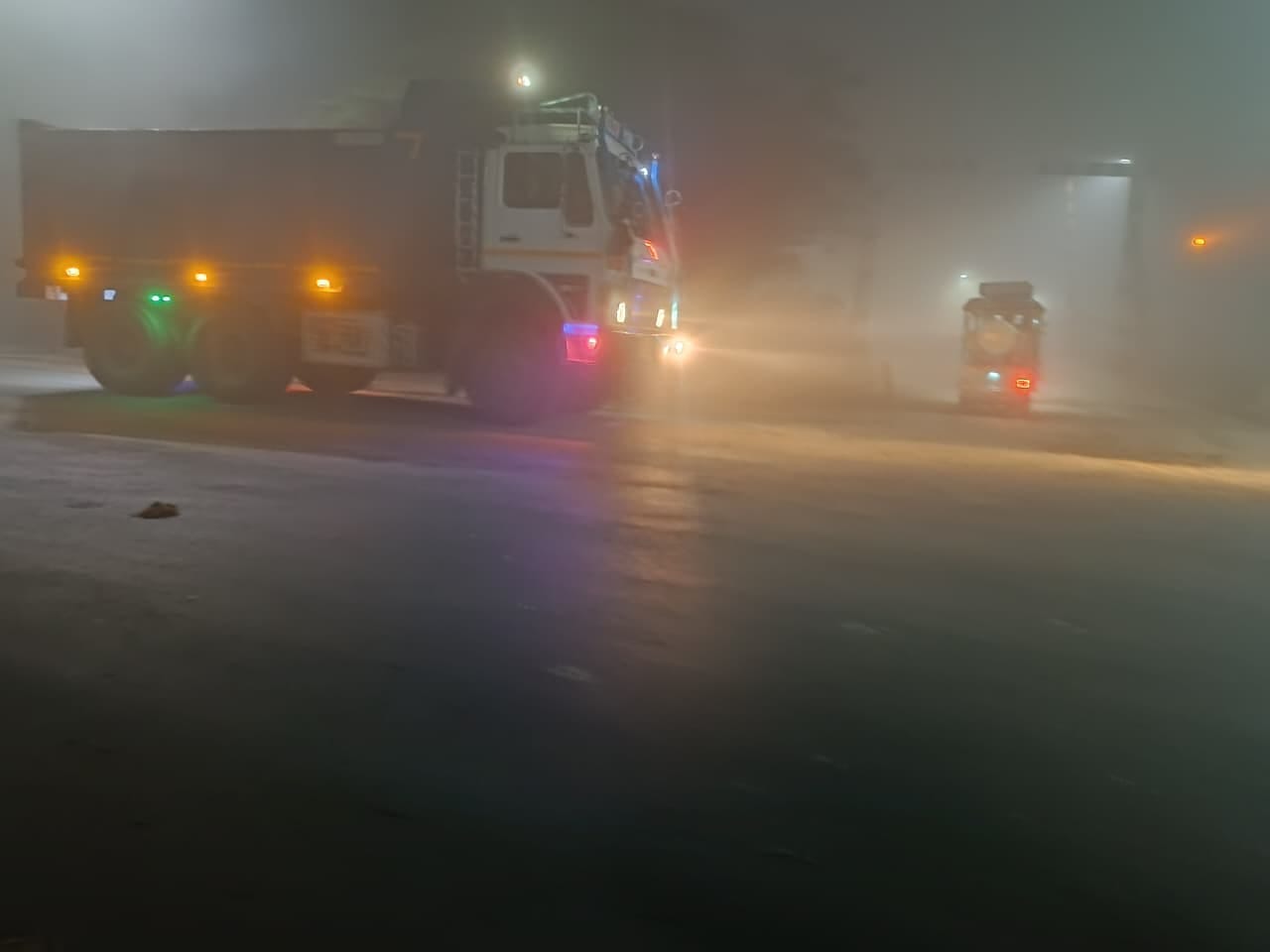 Dense Fog Grips West UP, Cold Wave Intensifies, No Immediate Relief Likely