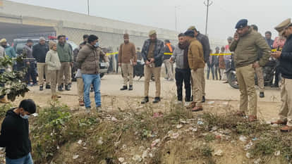 Kannauj:  burnt body of a woman was found on the side of the highway