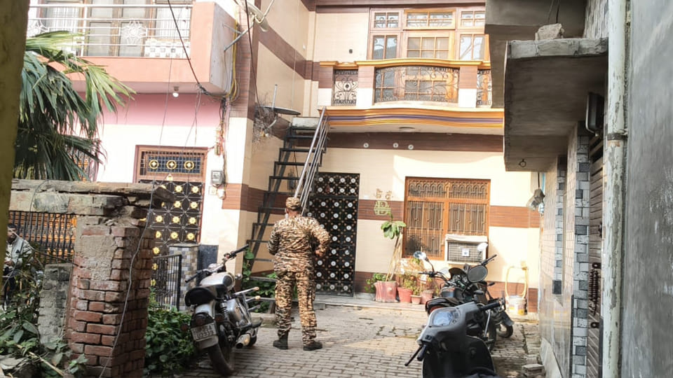 Unnao: ED raids Anurag Dwivedi's house on suspicion of online gambling