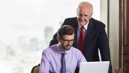 Employee shares manager chat shocks people on social media Post goes Viral on Internet