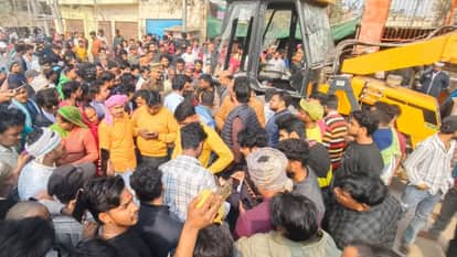 child died in road accident after crushed by JCB machine in Varanasi