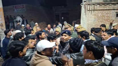 UP Crime News Father Killed Wife and Two Daughter Buries Body in Shamli News in Hindi