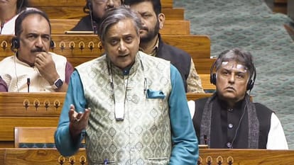 कांग्रेस सांसद शशि थरूर ने परमाणु ऊर्जा विधेयक पर जताई नाराजगी