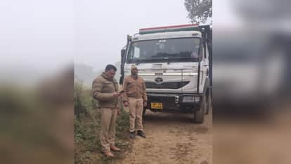 Student crushed to death by a dumper; accident occurred due to dense fog; high school student