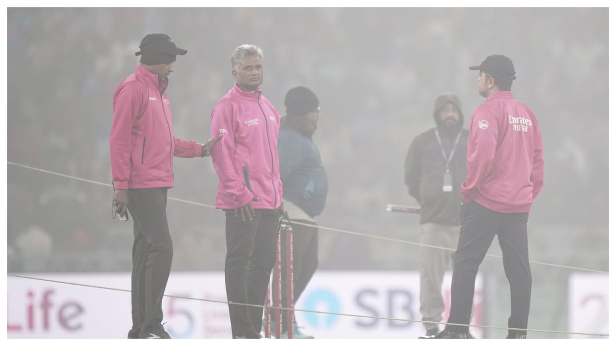 Cricket fans expressed their disappointment after India vs South Africa 4th T20I was abandoned due to fog