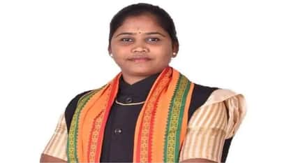 BJP Mahila Morcha gets new energy Maya Jhari becomes district president in Bijapur