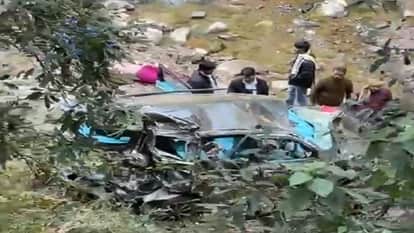 Three tourists die after their car falls into a ditch in Niglat Bhowali