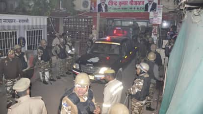 Former IPS officer Amitabh Thakur appeared before Special CJM Court in Varanasi