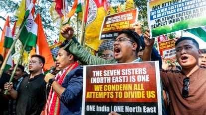 bangladesh unrest photos protest in tripura mob lynching dhaka osman hadi death