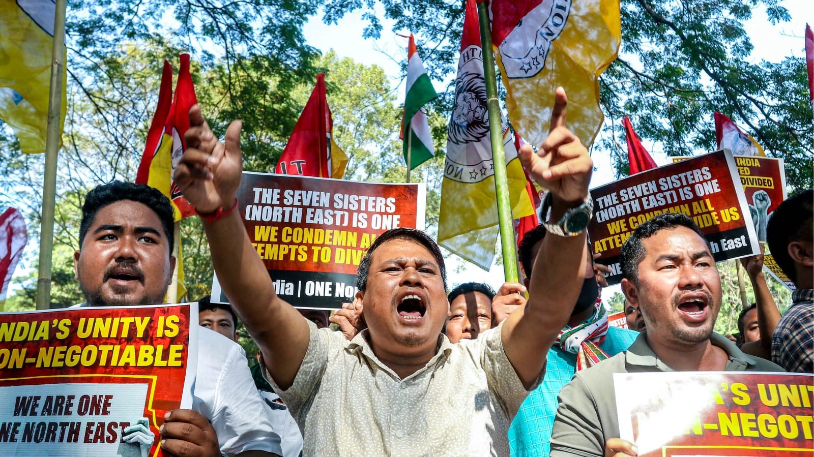bangladesh unrest photos protest in tripura mob lynching dhaka osman hadi death