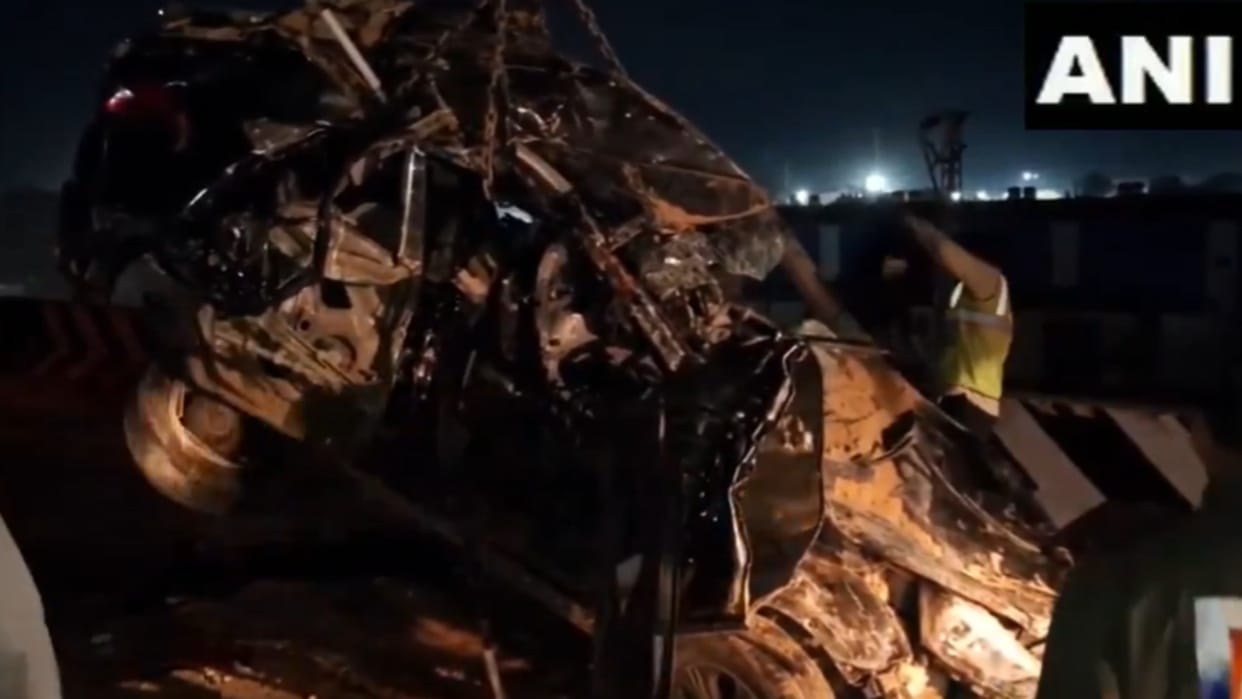 tragic road accident occurred Rajasthan truck loaded overturned onto car killing four members of same family