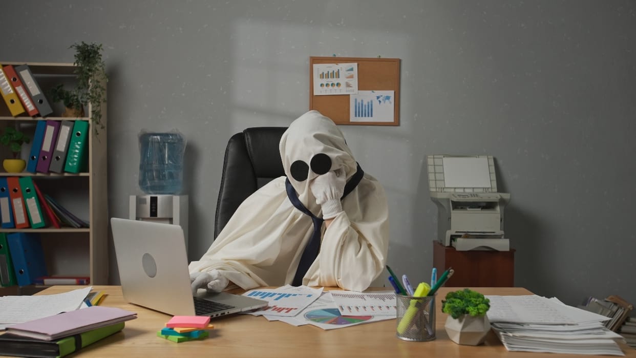 Ghost Jobs: Is every third job in America fake? Learn the truth behind these shocking statistics