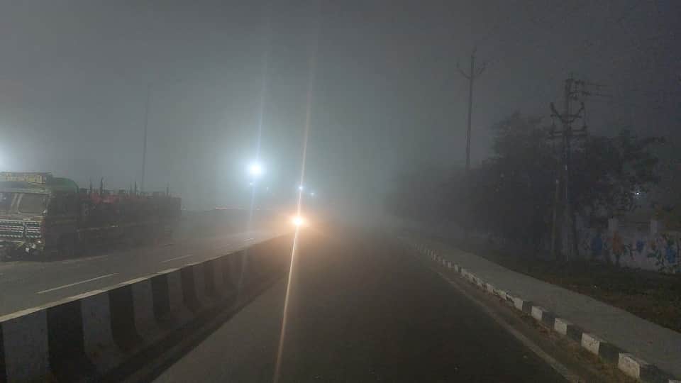 Highways Turn Death Traps in Agra: Broken Roads Illegal Cuts and Poor Lighting Raise Accident Risk