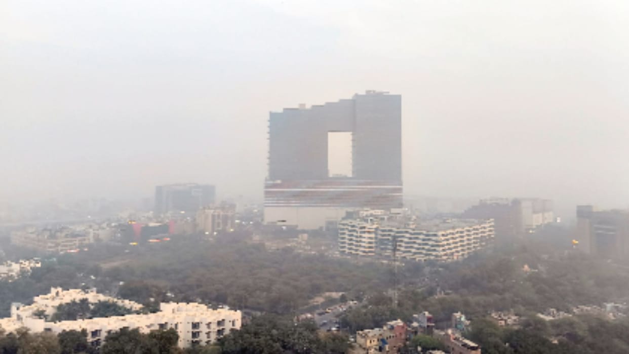 Weather news update alert 19 dec North India gripped fog cold alert rain expected over next two days