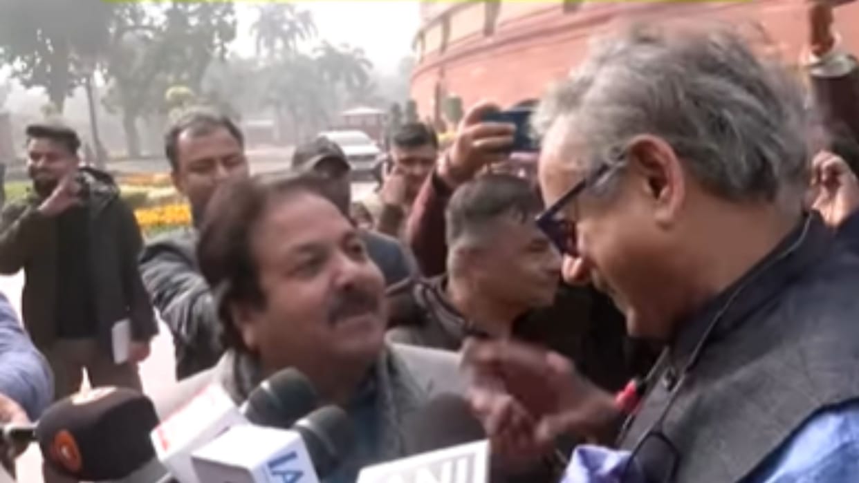Rajiv shukla bcci vice president pollution shashi tharoor cricket schedule kerala t20 match cancelled