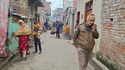 Shamli: Police Conduct Aadhaar Verification Drive in Riot-Affected Naheed Colony, Kairana