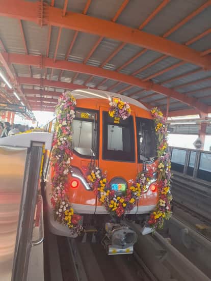 MP News: From today, the general public can ride the Bhopal Metro; it will operate from 9 AM to 7 PM, with str