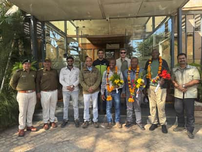 MP Project Cheetah Botswana team inspected Kuno National Park and Gandhi Sagar Wildlife Sanctuary, Sheopur Man