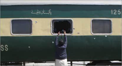 Explosions targeting Jaffar Express, other train disrupt rail traffic in Pak's Balochistan