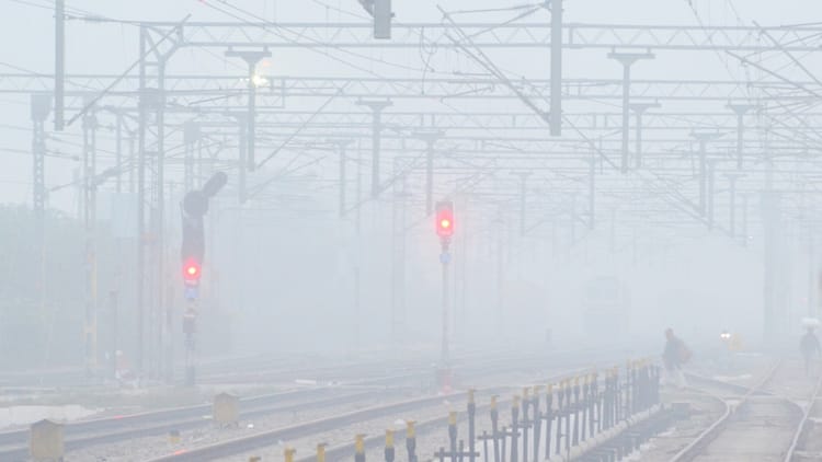 ठंड से कंपकपाया पंजाब:कोहरे के साथ चली शीत लहर से बढ़ी ठिठुरन, अगले चार दिन भी नहीं मिलेगी राहत – Punjab Fog-fueled Cold Wave Intensifies Chill