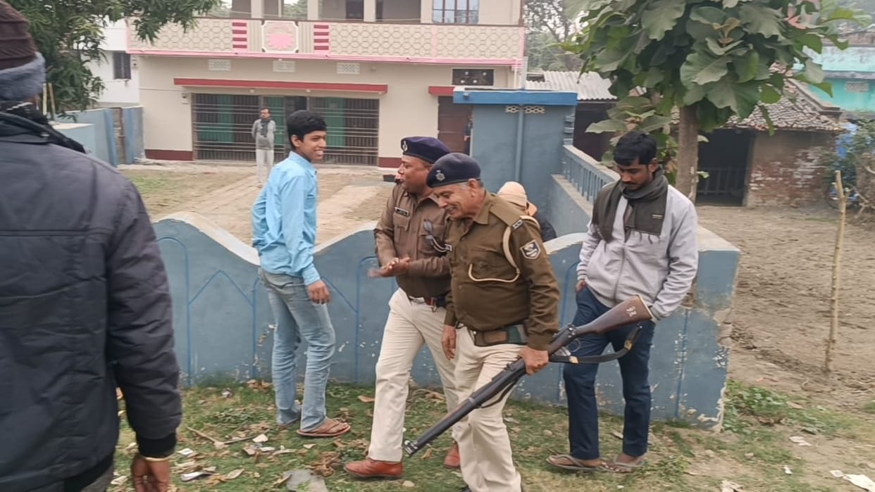 Bihar Crime: Thieves break into a locked house in Munger, making off with valuables worth lakhs of rupees