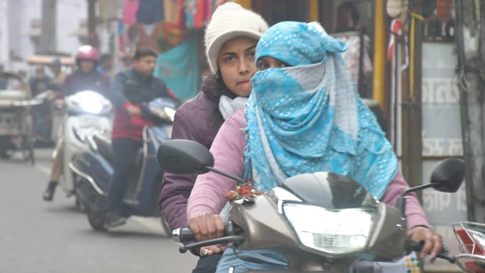 UP Weather: Daytime temperature drops by four degrees; see pictures from Moradabad