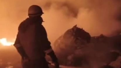 Jhansi: Fire breaks out in plastic factory, sleeping workers narrowly escape death