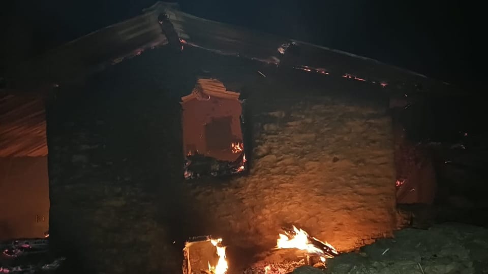 Uttarkashi News fire broke out in a two-story house  two-and-a-half-month-old baby girl died