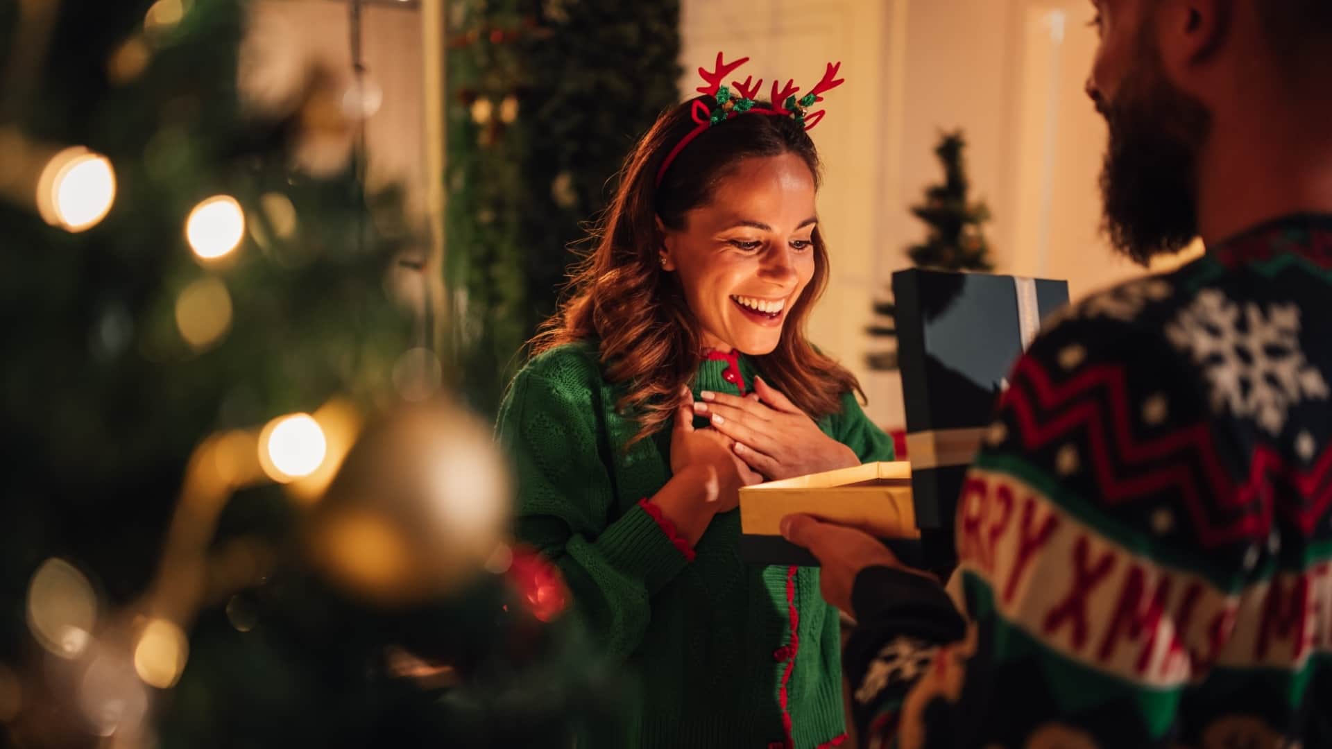 Christmas Gift Idea for girlfriend to mother in budget