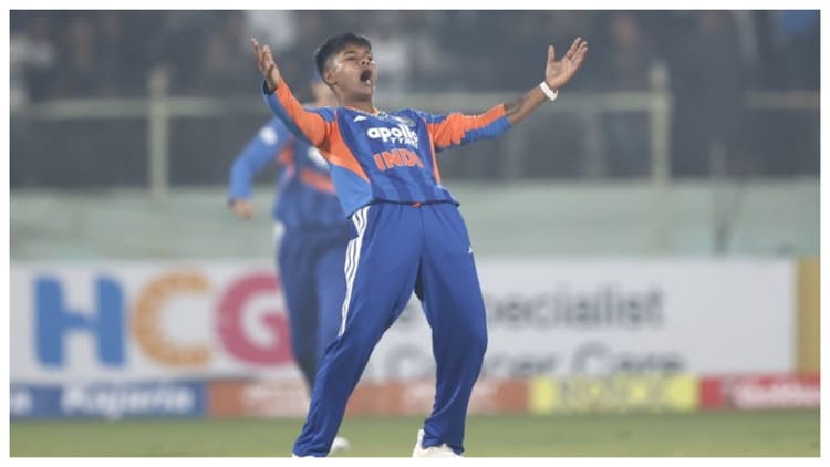 Ind W Vs Sl W Live Score:49 रन के स्कोर पर श्रीलंका को लगा दूसरा झटका, दीप्ति ने हसिनी को आउट किया – Ind W Vs Sl W T20 Live Score: India Vs Sri Lanka Women’s Cricket Scorecard Results Updates In Hindi