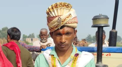 Auraiya laborer committed suicide 19 days after his marriage Family said he troubled by financial difficulties