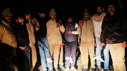 Ayush murder case 5 accused were chased and shot all injured arrested main accused had surrendered