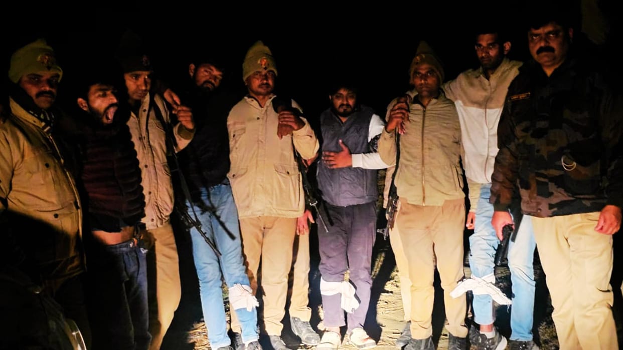 Ayush murder case 5 accused were chased and shot all injured arrested main accused had surrendered