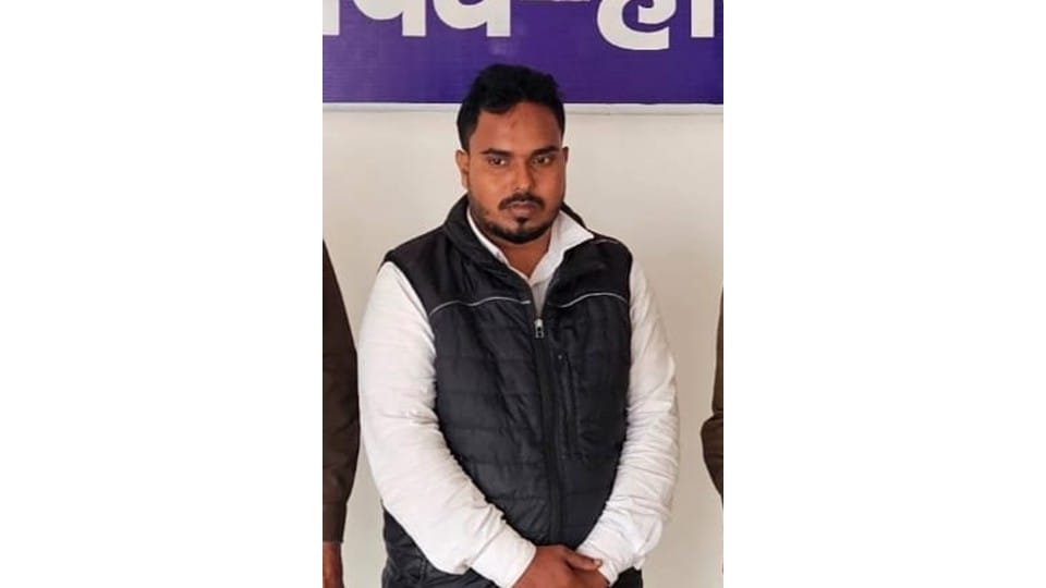 International cyber gang members involved in cyber slavery arrested