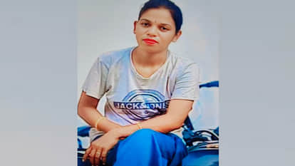 Kanpur: Two killed, including a woman in school bus collision