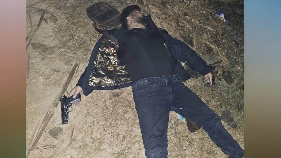 one lakh bounty killed by STF who had shot civil lawyer in broad daylight in Sultanpur 30 case registered