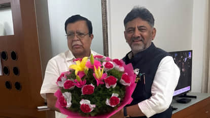 Karnataka Deputy CM DK Shivakumar Meet Congress MLA K N Rajanna at his residence