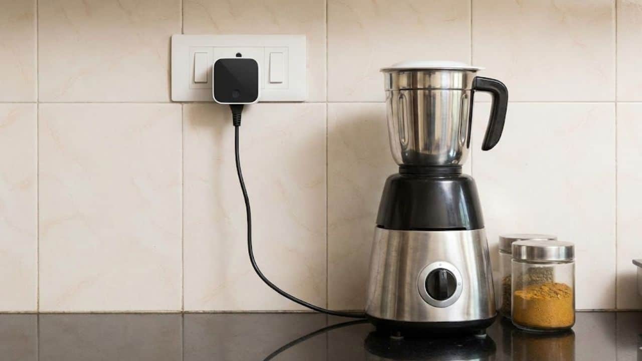 how smart plug reduces electricity wastage saves power