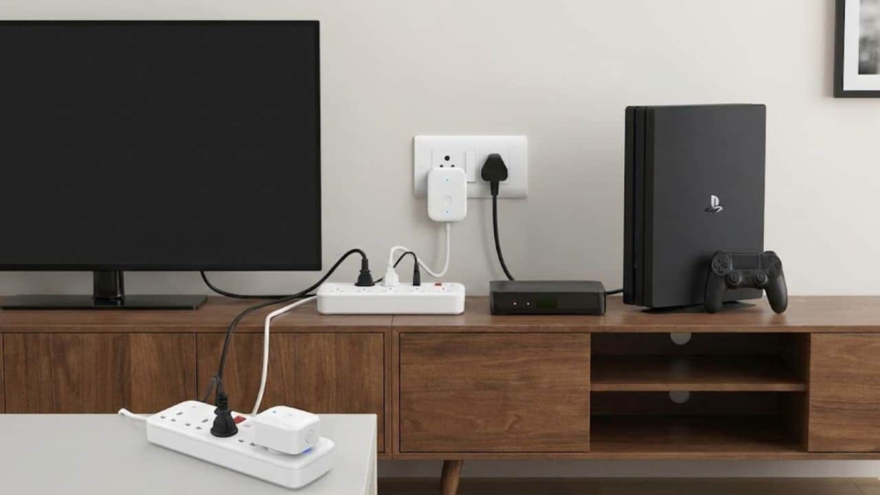 how smart plug reduces electricity wastage saves power