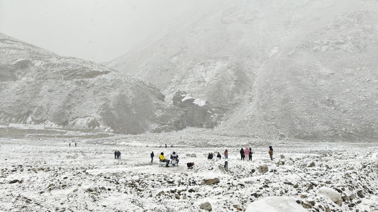 travel guidelines by Uttarakhand and Himachal Pradesh government for tourist