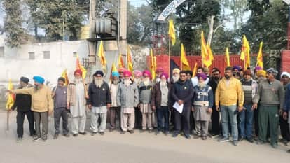 Farmers in Jagraon are trapped in clutches of sand mafia under whose field whose sand policy